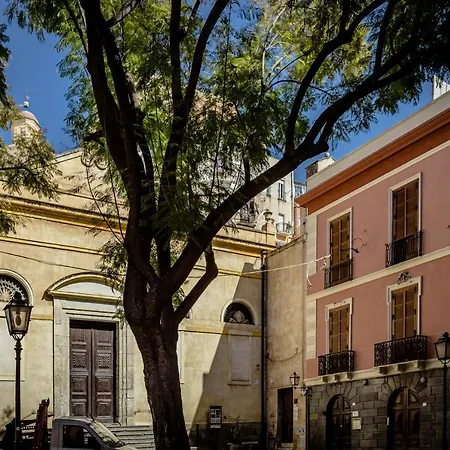Sm Maison Marina